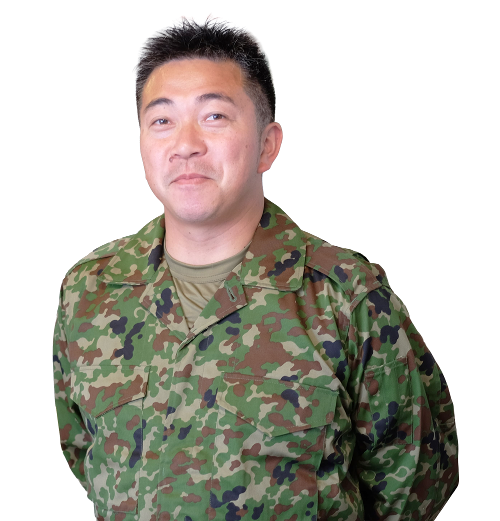 自衛隊OB　中村